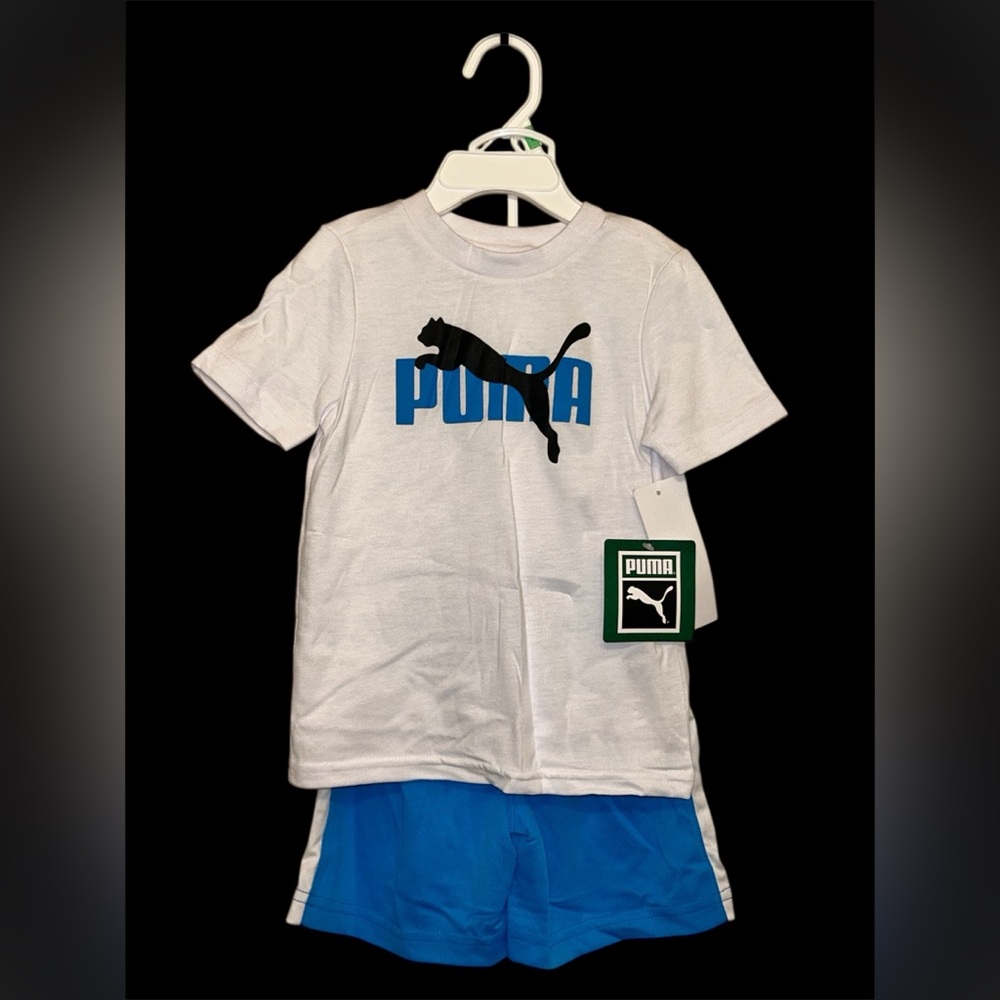 100 Puma White Short Sleeve Tee with Crew Neck & Matching Shorts Athletic Set
